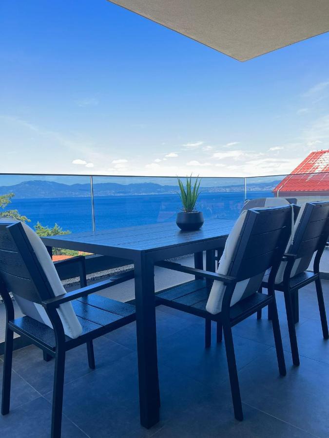 Golden Sunset Apartment Njivice Luaran gambar