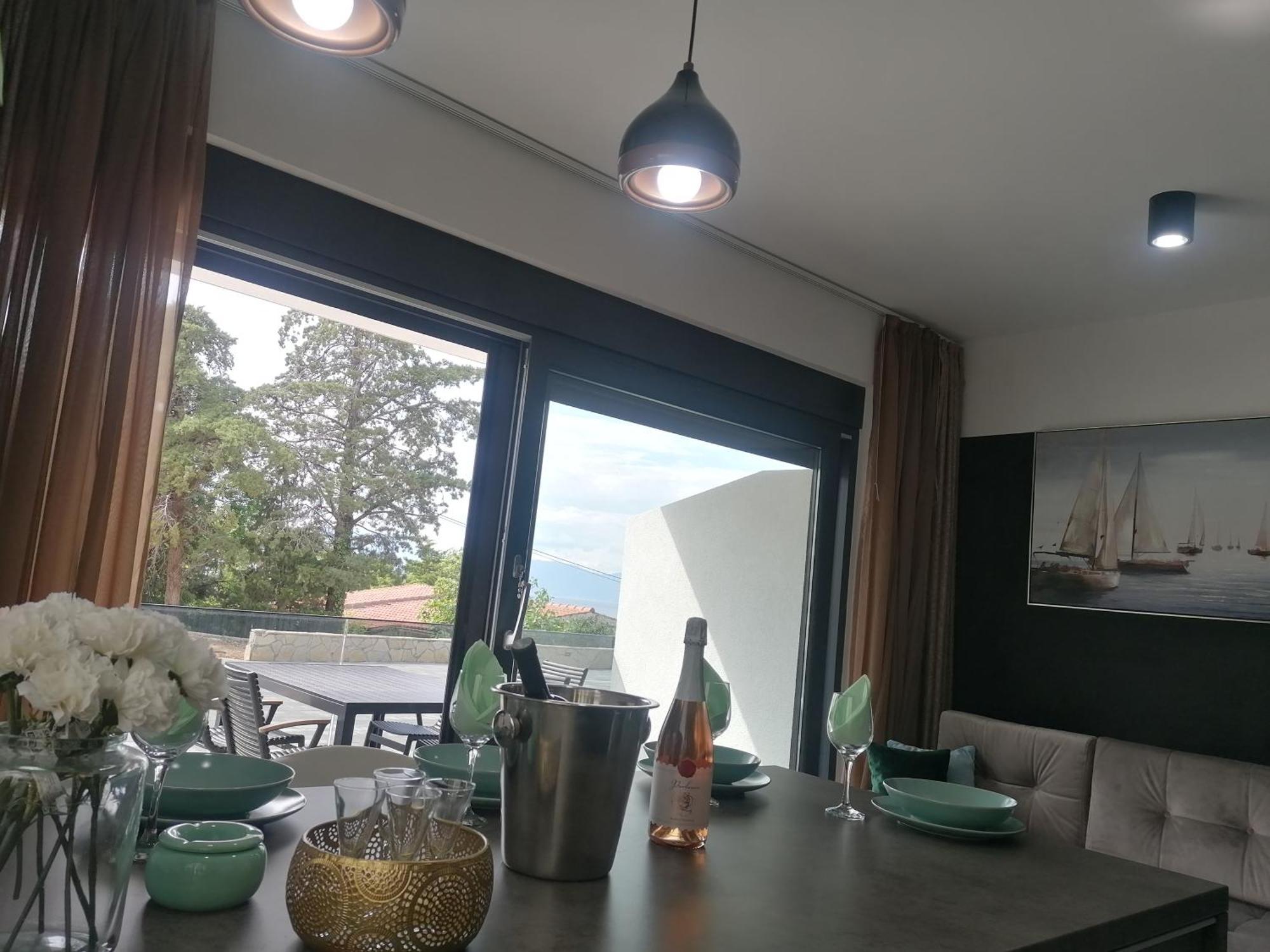 Golden Sunset Apartment Njivice Luaran gambar