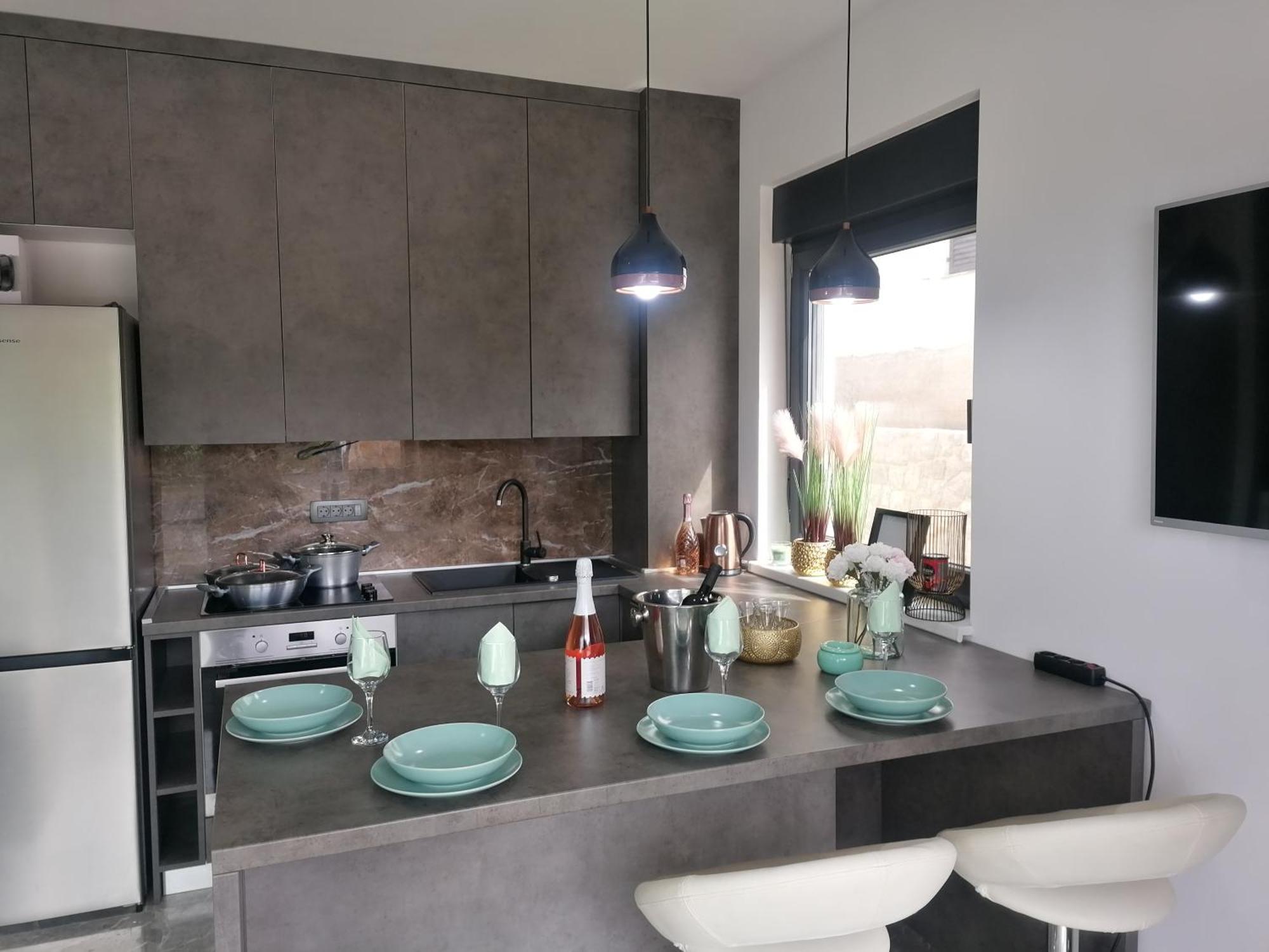 Golden Sunset Apartment Njivice Bilik gambar