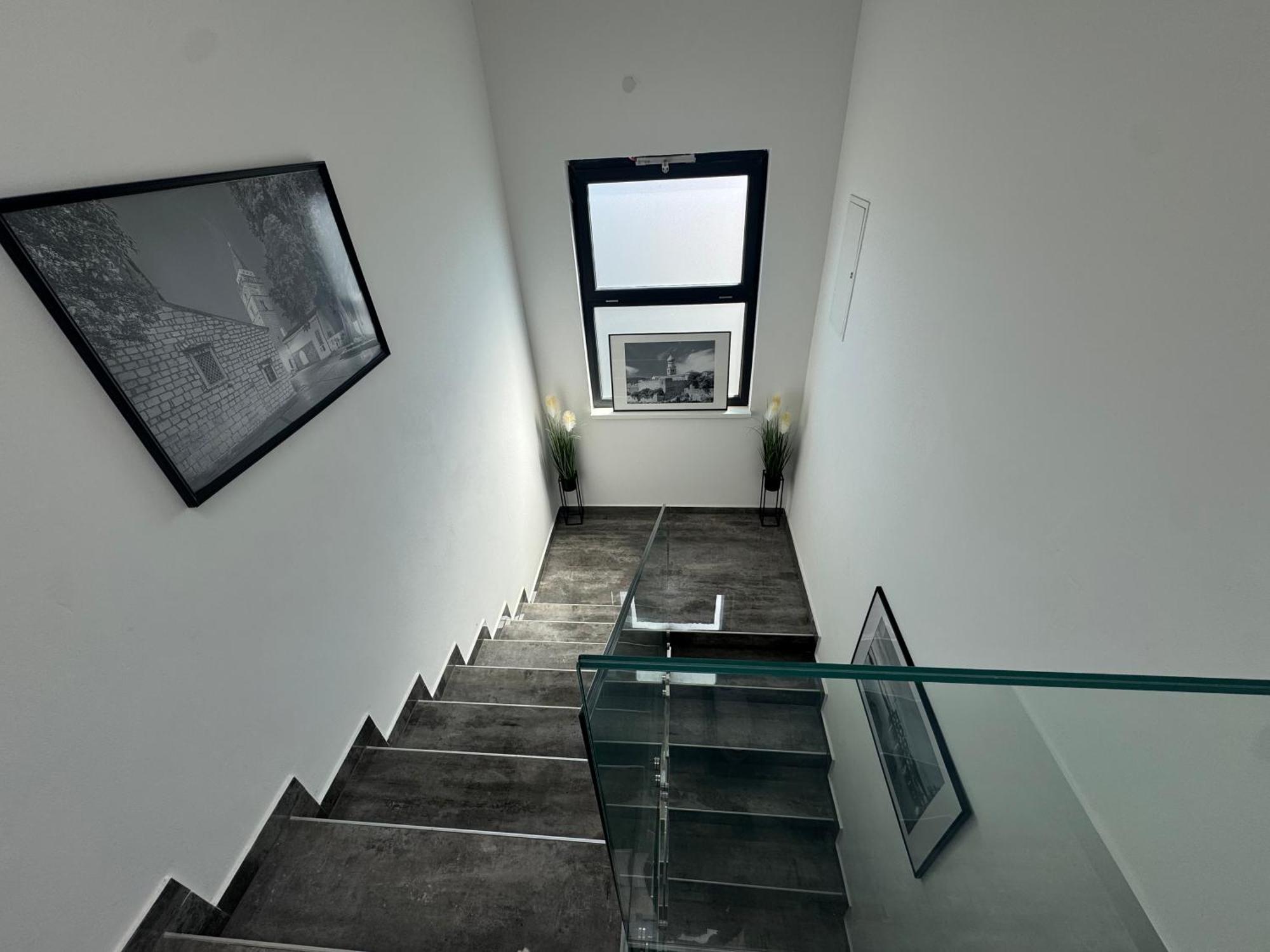 Golden Sunset Apartment Njivice Luaran gambar