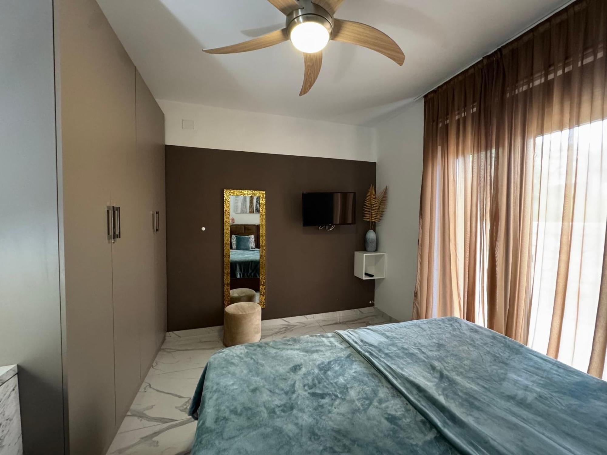 Golden Sunset Apartment Njivice Luaran gambar