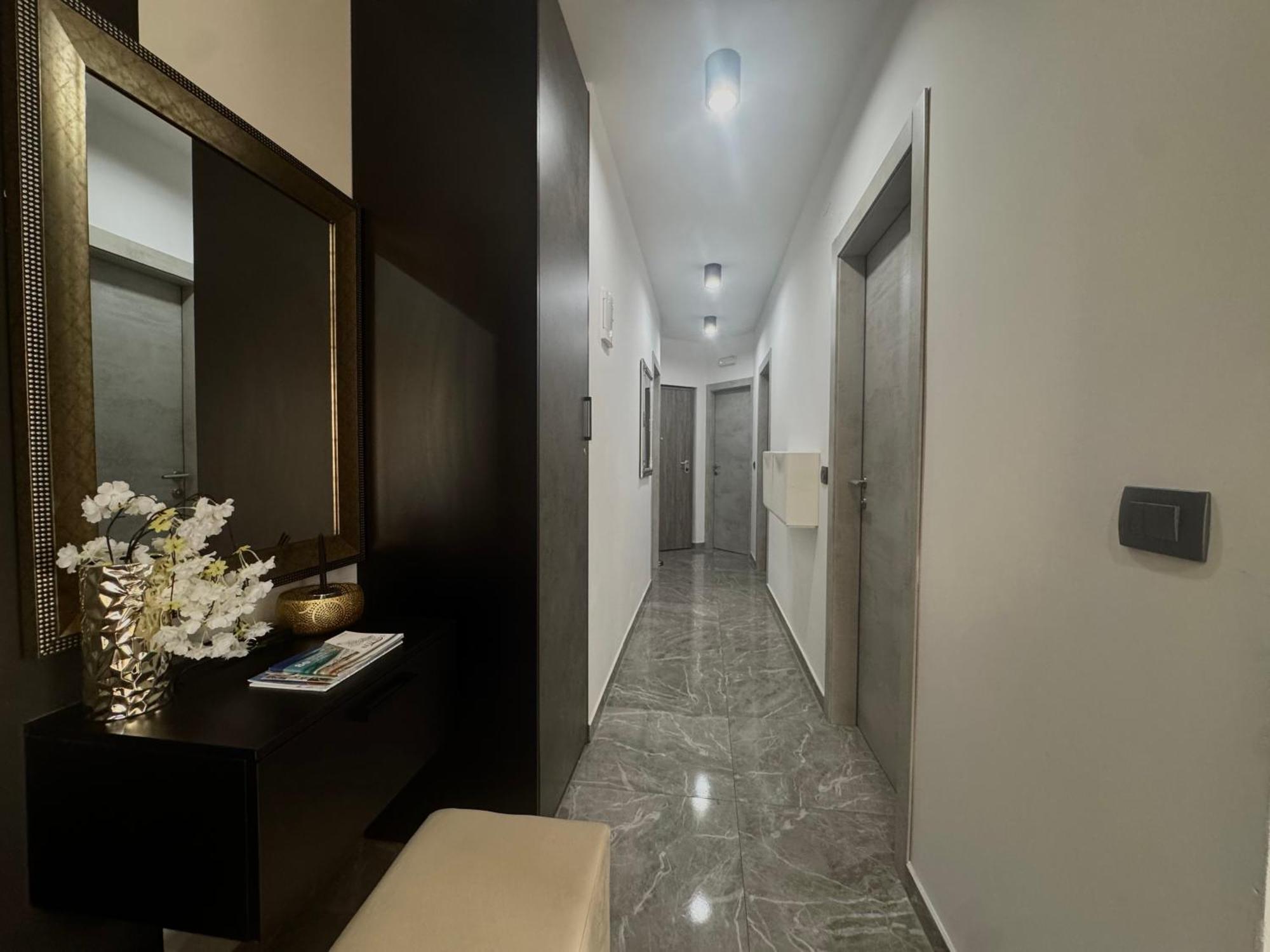 Golden Sunset Apartment Njivice Luaran gambar
